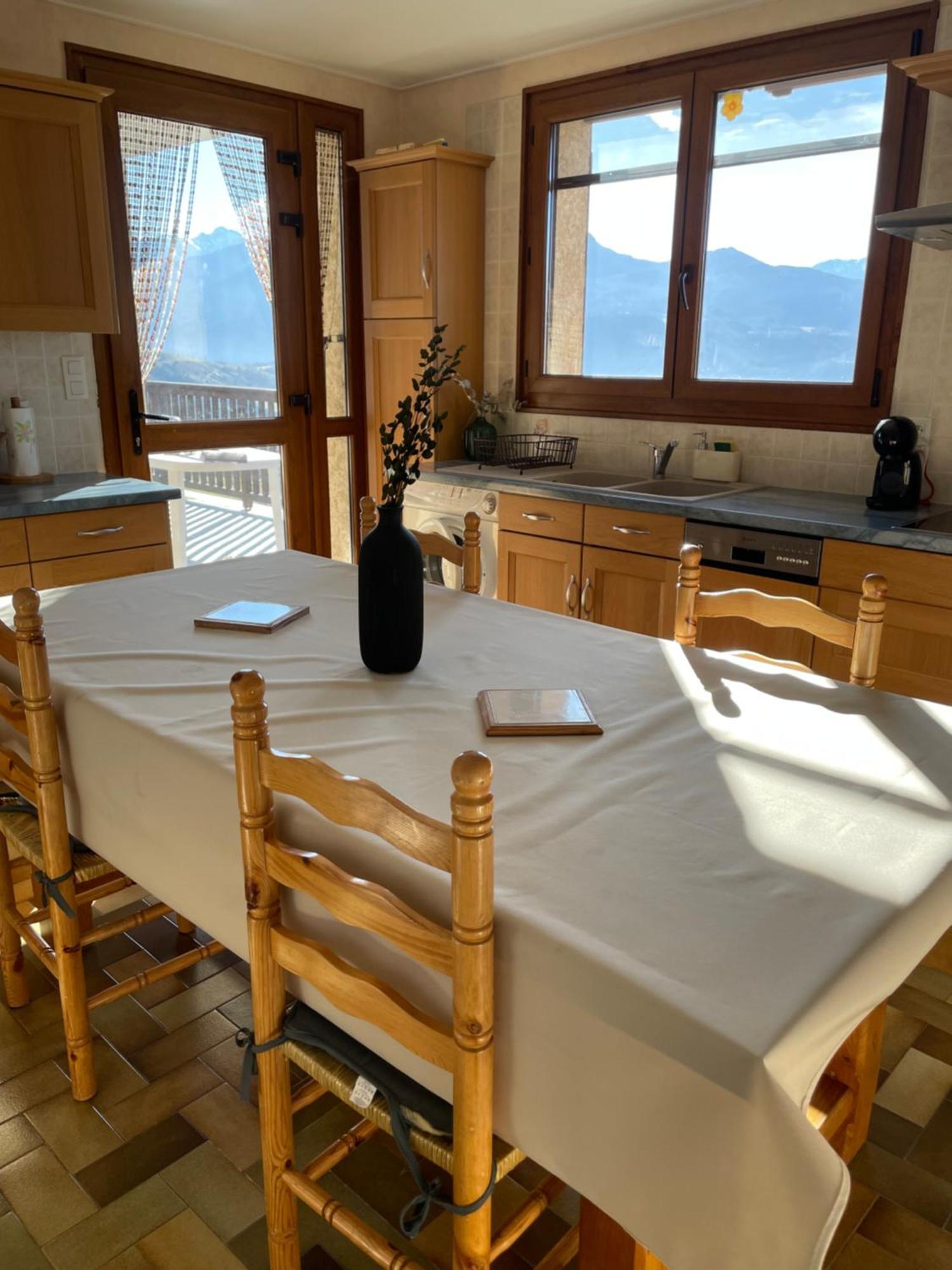 Appartement T3 Avec Vue Sur Le Lac Chorges Kültér fotó