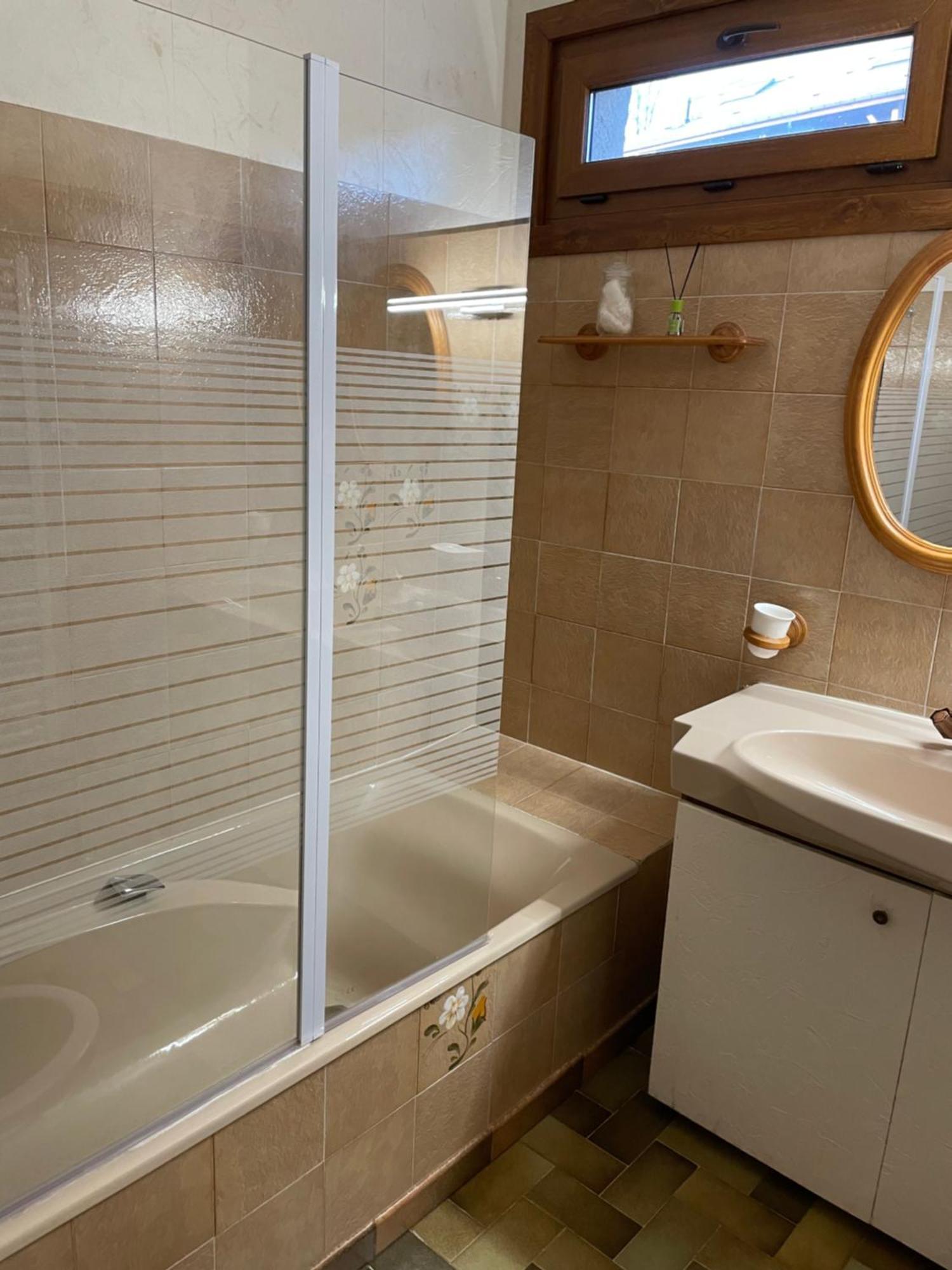 Appartement T3 Avec Vue Sur Le Lac Chorges Kültér fotó